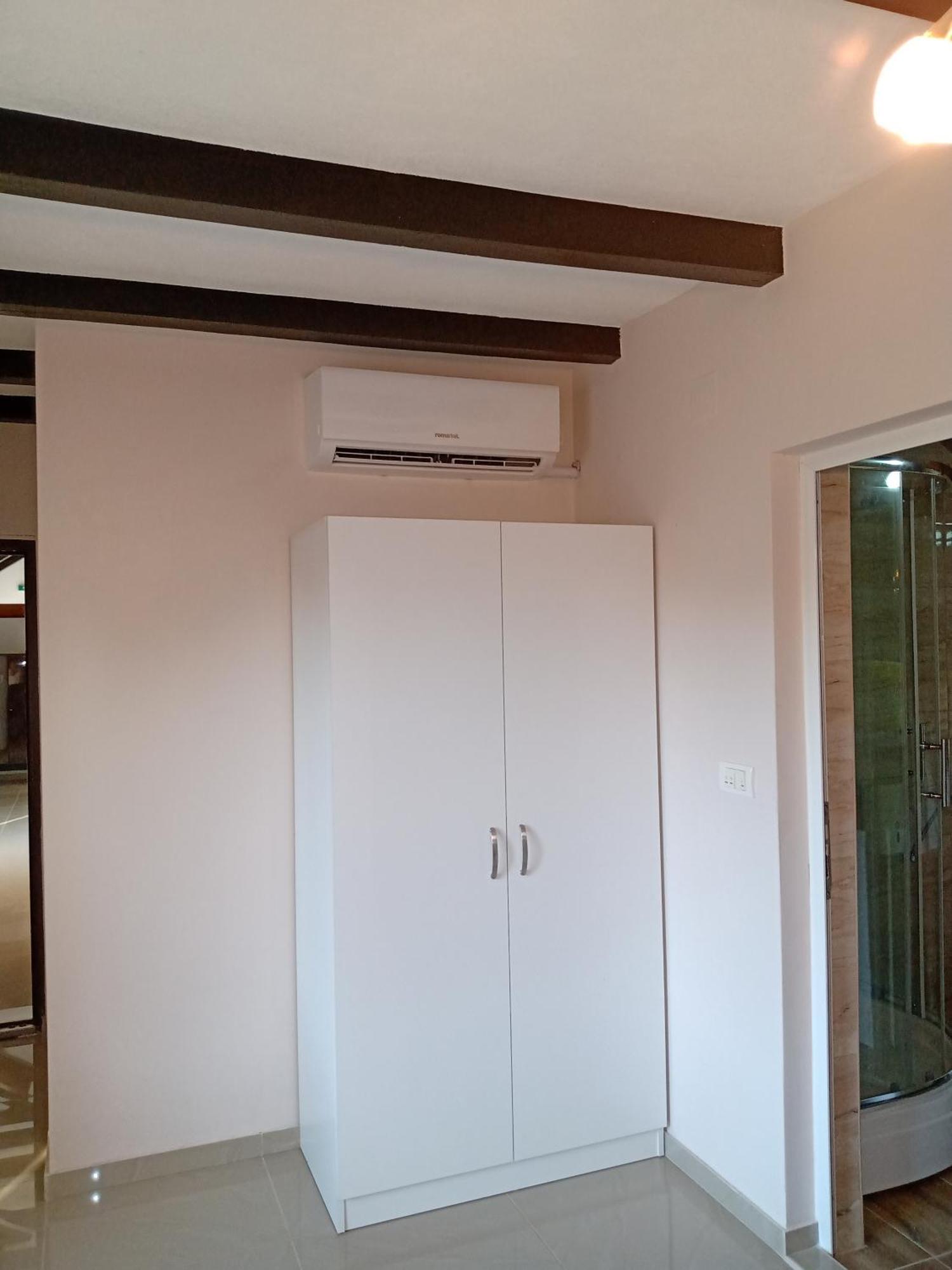 Ferienwohnung Moravska Obala - Prenociste I Restoran Velika Plana Exterior foto