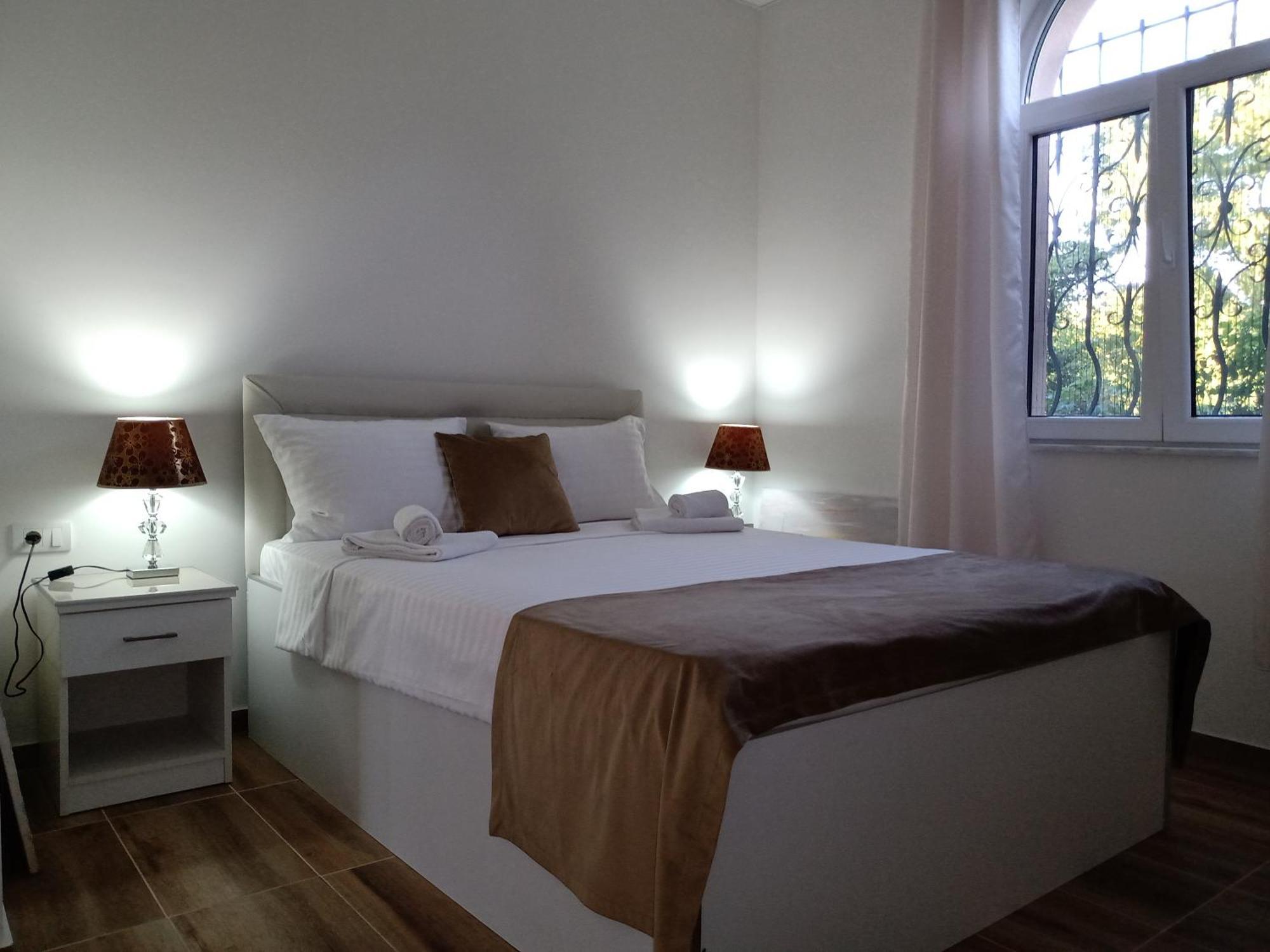 Ferienwohnung Moravska Obala - Prenociste I Restoran Velika Plana Exterior foto